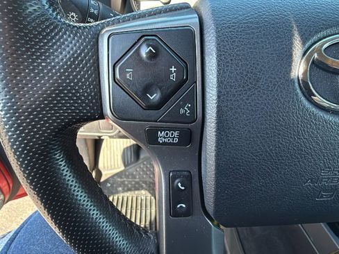 Used 2016 Toyota Tacoma SR5 w/ SR5 Appearance Package (DN) image 23