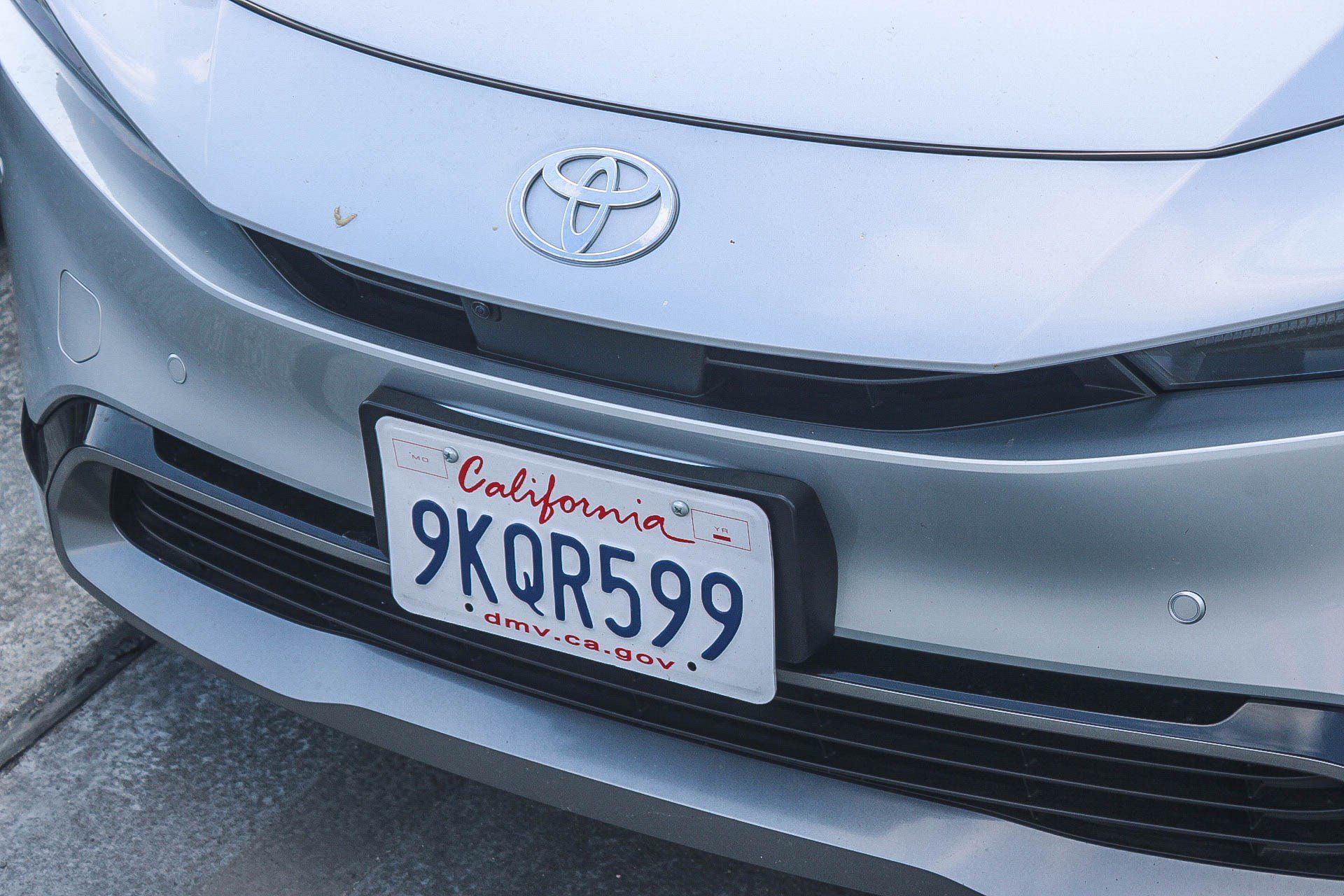 Used 2024 Toyota Prius Limited w/ Limited Premium Package FWD image 7