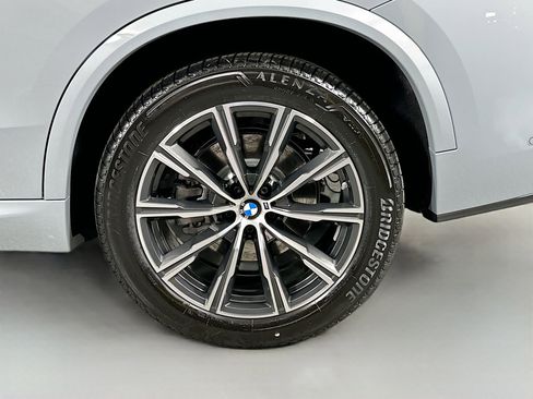 New 2026 BMW X5 xDrive40i w/ M Sport Package image 30