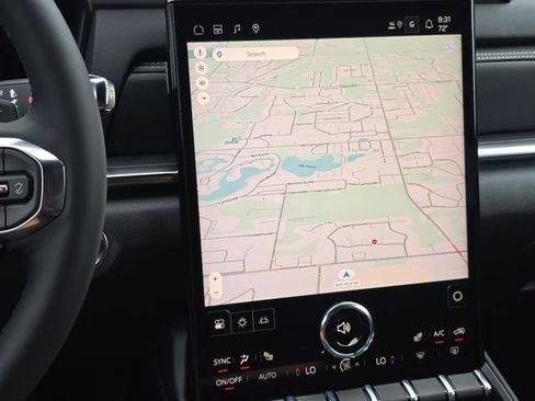 New 2026 GMC Terrain Elevation w/ Elevation Premium Package AWD/4WD image 9