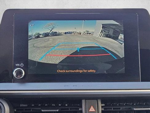 Used 2024 Toyota Prius LE image 14