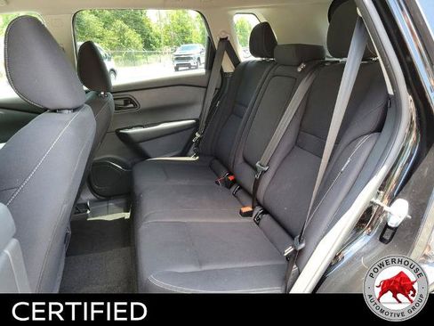 Used 2024 Nissan Rogue S FWD image 15
