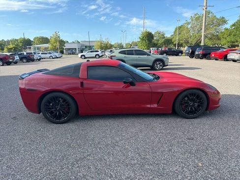 Used 2005 Chevrolet Corvette Coupe w/ Preferred Equipment Group image 4