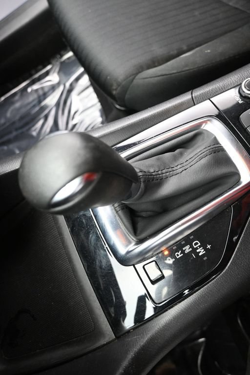 Used 2015 MAZDA MAZDA3 i Sport FWD image 22