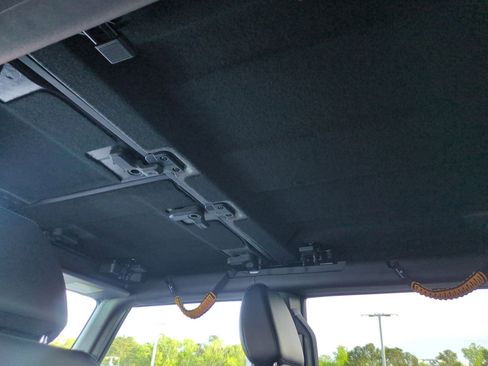 Used 2024 Ford Bronco Outer Banks image 27