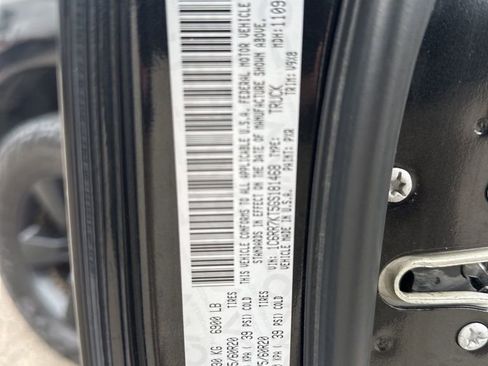 Used 2021 RAM 1500 Classic Warlock AWD/4WD image 39
