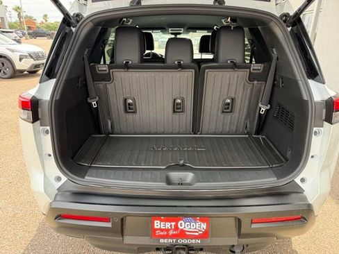 New 2026 Nissan Pathfinder Rock Creek AWD/4WD image 30