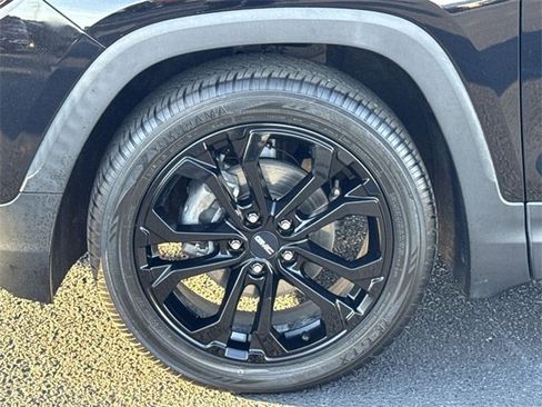 Used 2021 GMC Terrain SLE w/ Driver Convenience Package image 21