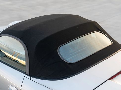 Used 1999 Porsche Boxster RWD image 95