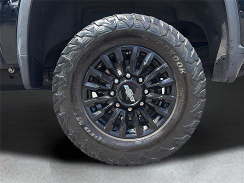Used 2024 Chevrolet Silverado 2500 LTZ w/ LTZ Plus Package AWD/4WD image 36
