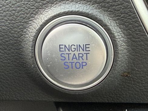 Used 2025 Hyundai Sonata SEL FWD image 22