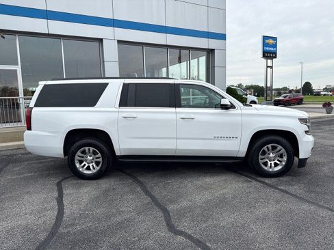 Used 2018 Chevrolet Suburban LS AWD/4WD image 2