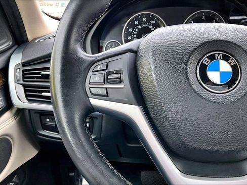 Used 2014 BMW X5 xDrive35d image 25