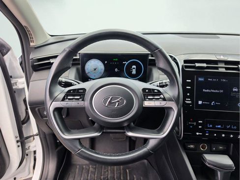 Used 2022 Hyundai Tucson SEL w/ Convenience + Premium Package AWD/4WD image 11