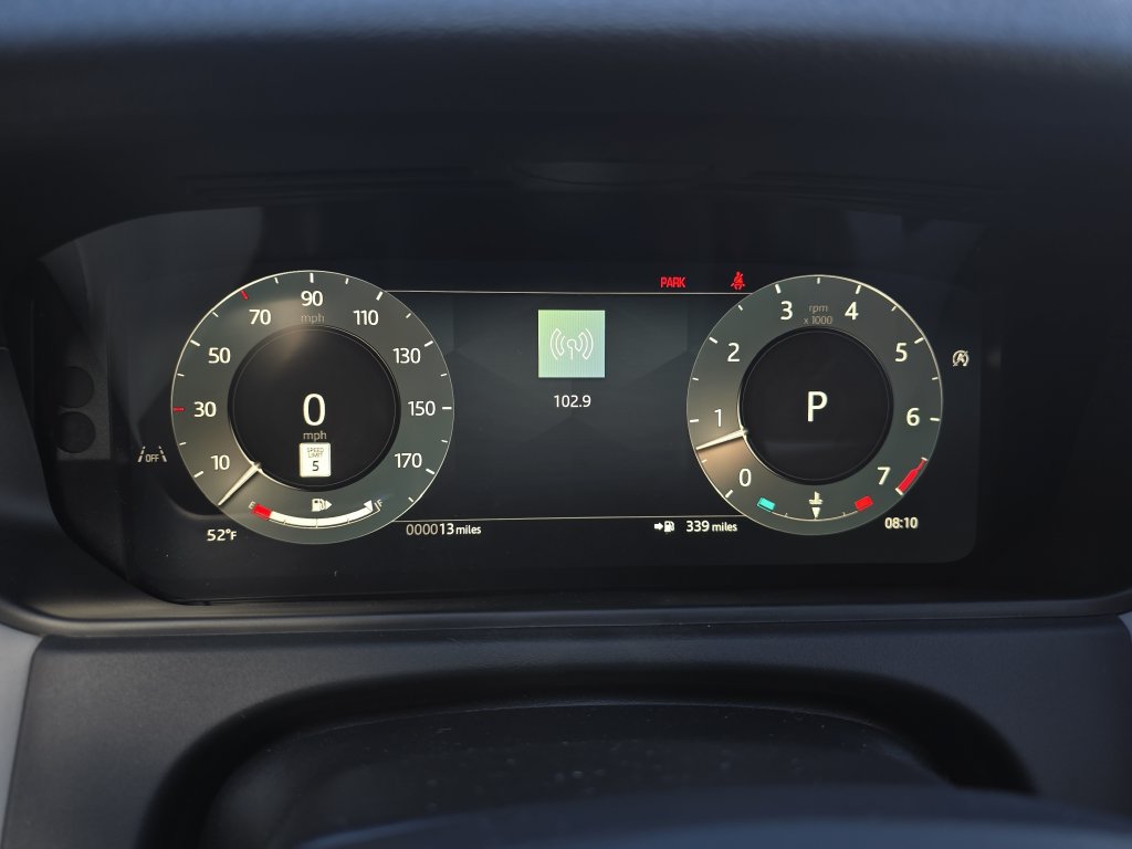 New 2026 Land Rover Range Rover Velar S AWD/4WD image 14
