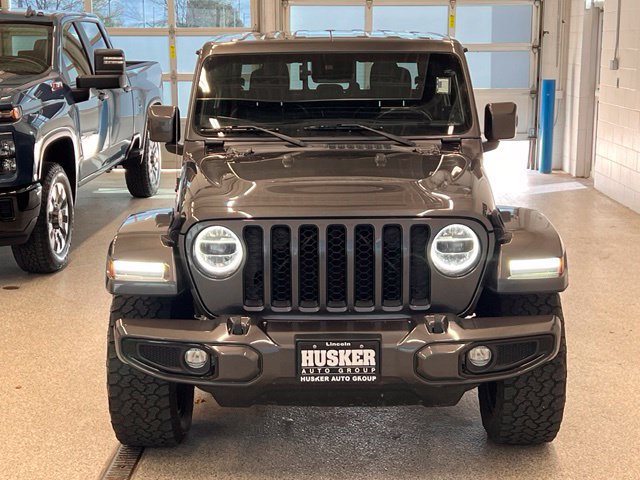 Used 2021 Jeep Gladiator Overland AWD/4WD image 2