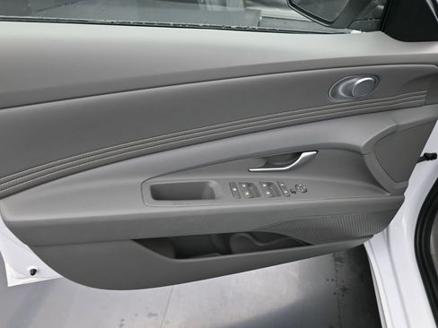 Certified 2026 Hyundai Elantra Sport image 24