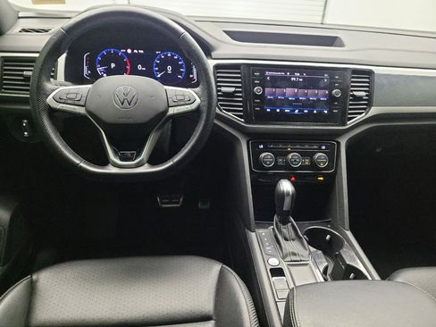 Used 2021 Volkswagen Atlas Cross Sport SEL R-Line image 22