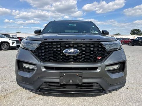 Used 2023 Ford Explorer ST w/ Equipment Group 401A AWD/4WD image 2