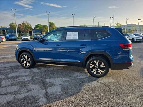 Used 2025 Volkswagen Atlas SE FWD image 4