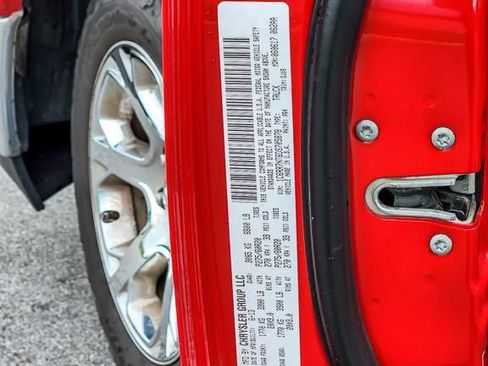 Used 2013 RAM 1500 Laramie AWD/4WD image 16