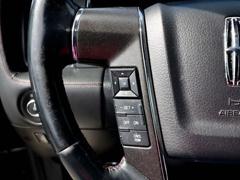 Used 2016 Lincoln Navigator L Reserve image 55