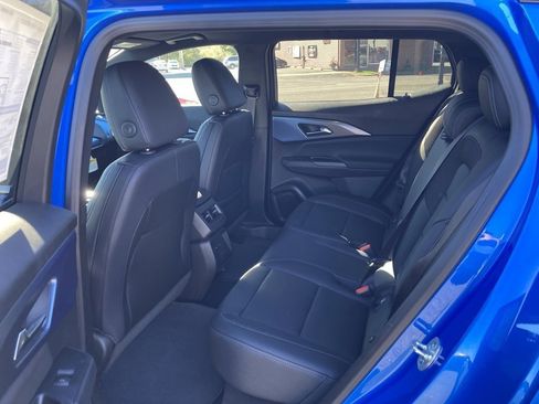 New 2026 Chevrolet Equinox EV LT w/ Convenience Package II image 10