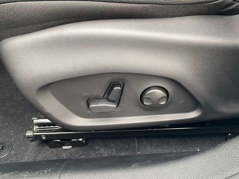 New 2026 Jeep Compass Limited image 16