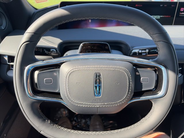 New 2025 Lincoln Navigator Reserve w/ Jet Appearance Package AWD/4WD image 23