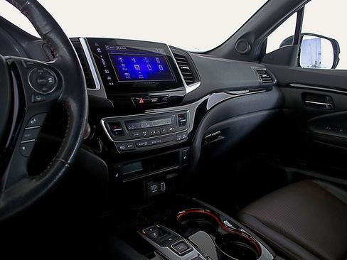 Used 2020 Honda Ridgeline Black Edition image 26