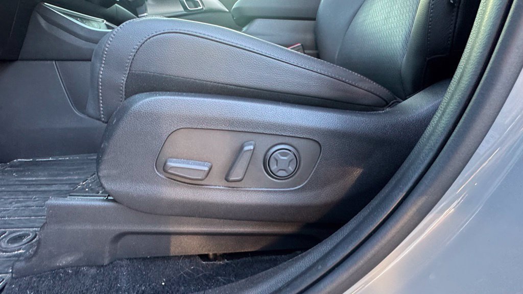 Used 2025 Kia Carnival SX Prestige FWD image 22