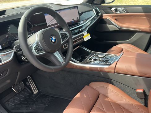 New 2026 BMW X5 sDrive40i w/ M Sport Package image 9