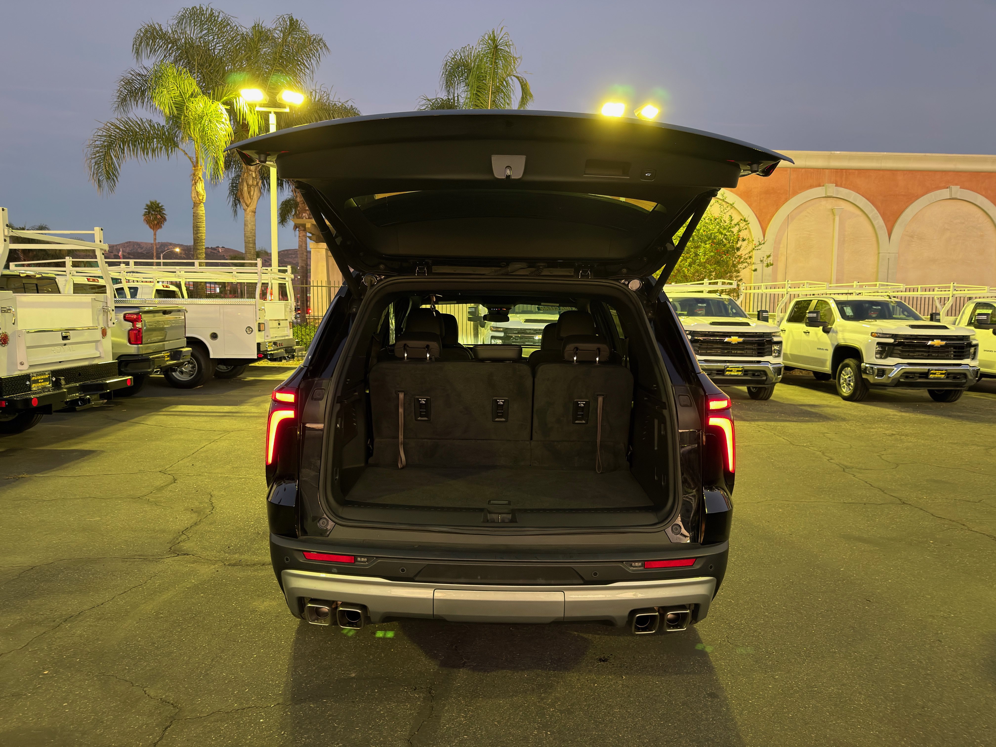 Used 2026 Chevrolet Traverse LT FWD image 15