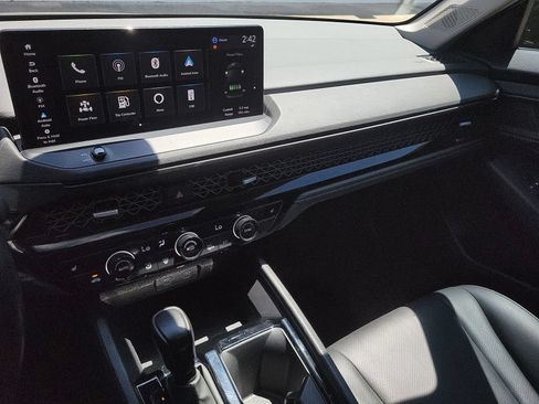 Used 2024 Honda Accord EX-L image 13
