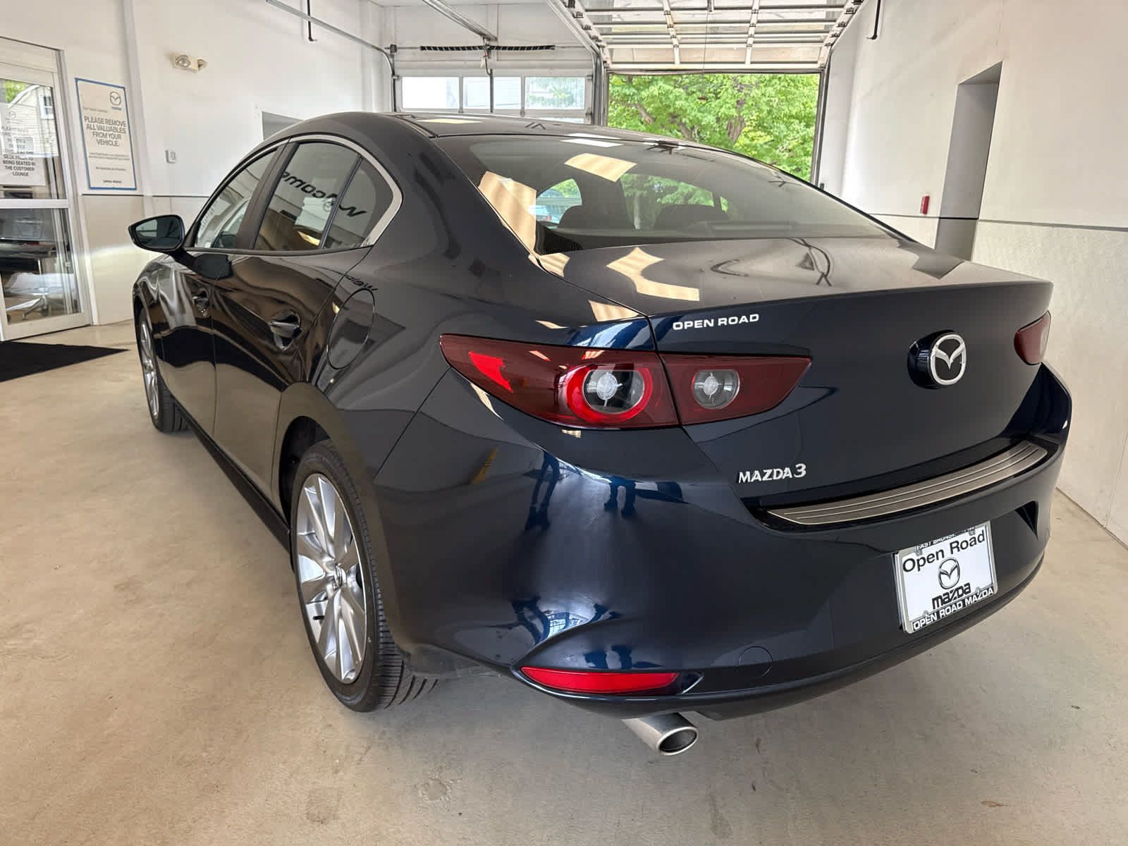 Certified 2026 MAZDA MAZDA3 2.5 S Sedan w/ Preferred Pkg FWD image 5