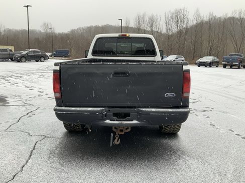 Used 2003 Ford F250 XL image 11