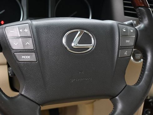 Used 2011 Lexus LX 570 4WD image 19