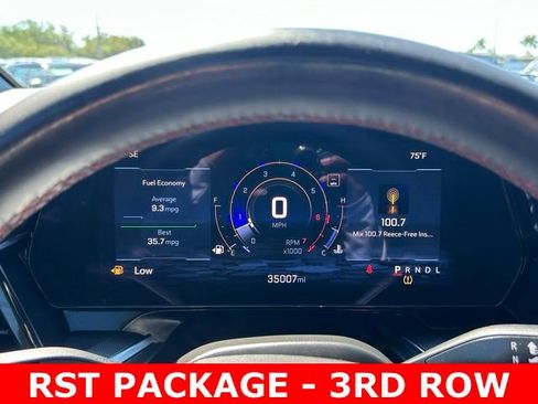 Certified 2025 Chevrolet Suburban RST w/ Comfort Package RWD image 19
