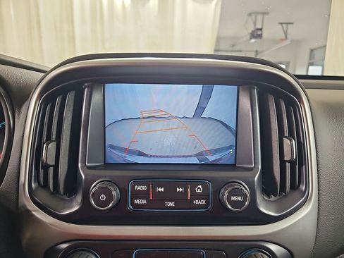 Used 2016 Chevrolet Colorado LT w/ LT Convenience Package image 28