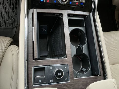 Used 2021 Lincoln Navigator Reserve w/ Luxury Package image 28