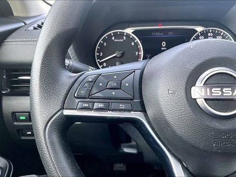 Used 2024 Nissan Sentra SV image 10
