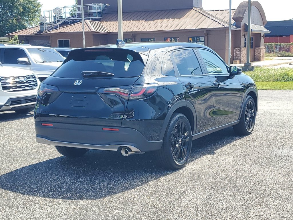 Used 2026 Honda HR-V Sport image 4