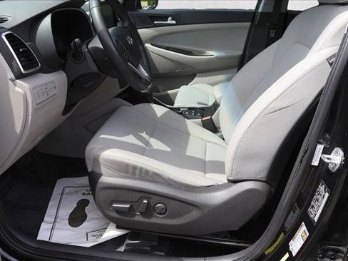 Used 2021 Hyundai Tucson Sport w/ Cargo Package AWD/4WD image 11