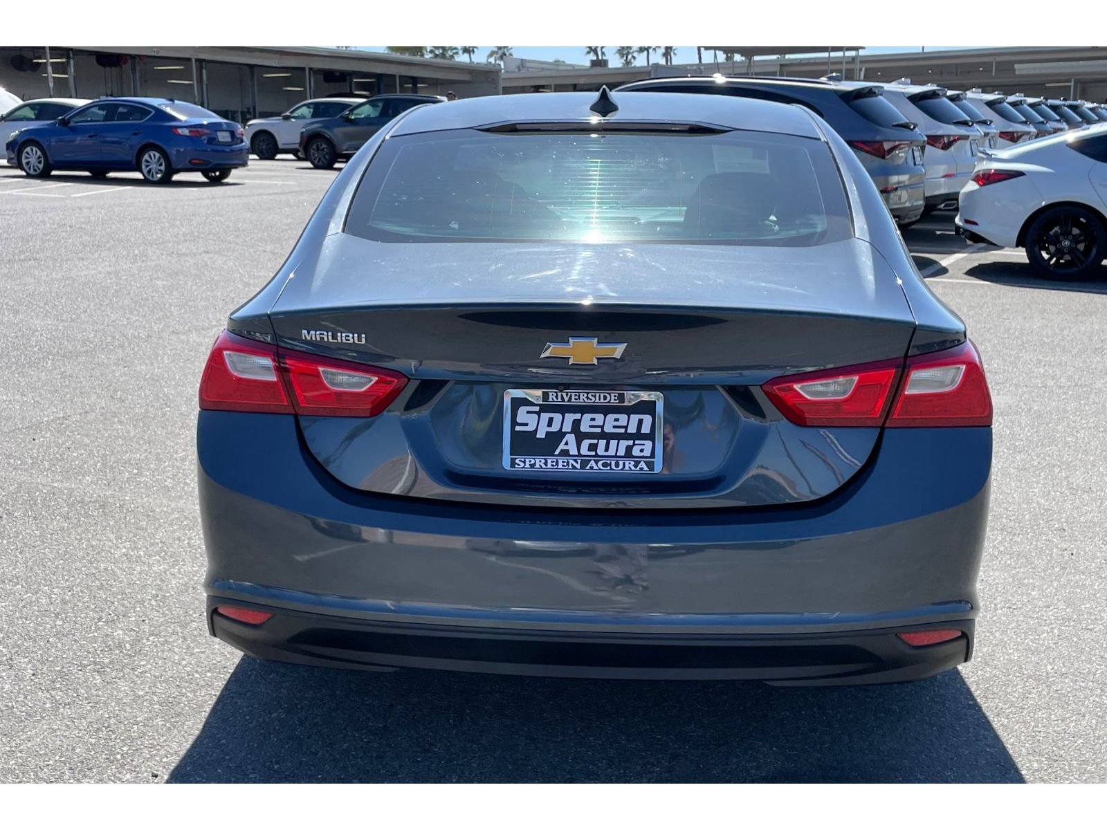 Used 2020 Chevrolet Malibu LS FWD image 4