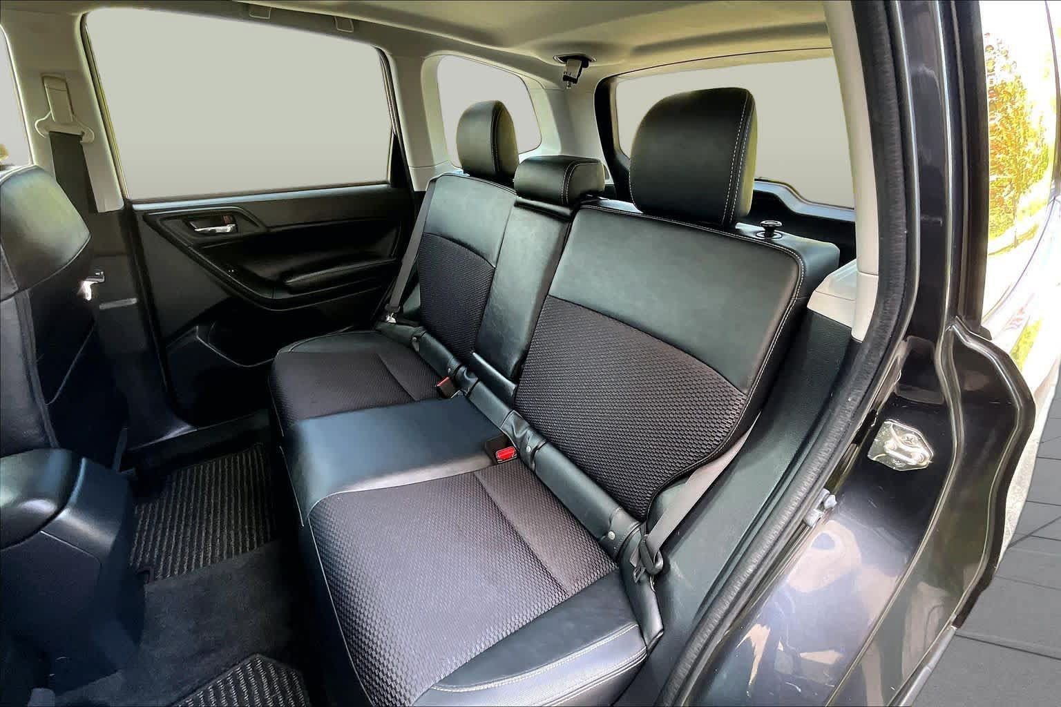 Used 2017 Subaru Forester 2.0XT Premium w/ Popular Package #2A AWD/4WD image 21