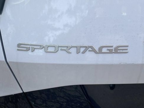 New 2026 Kia Sportage SX FWD image 36