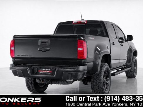 Used 2019 Chevrolet Colorado ZR2 w/ ZR2 Midnight Special Edition AWD/4WD image 7