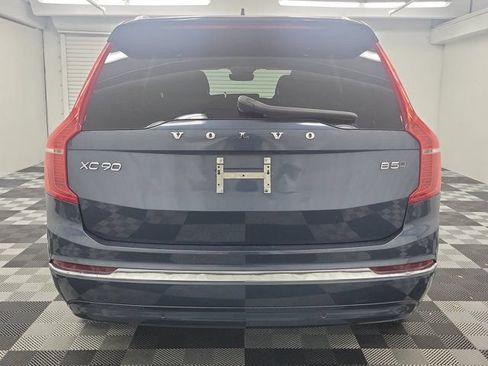 Used 2023 Volvo XC90 B5 Plus w/ Protection Package AWD/4WD image 5