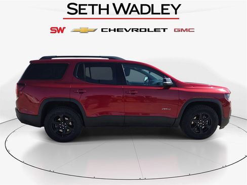 Used 2021 GMC Acadia AT4 w/ Technology Package image 8