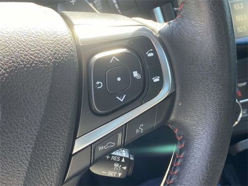 Used 2017 Toyota Camry XSE w/ Moonroof Package image 20